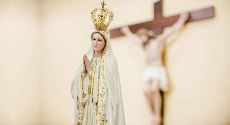 NOSSA SENHORA DE FÁTIMA